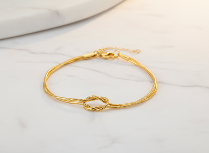 Legame Indissolubile – Bracciale con Nodo d'Amore